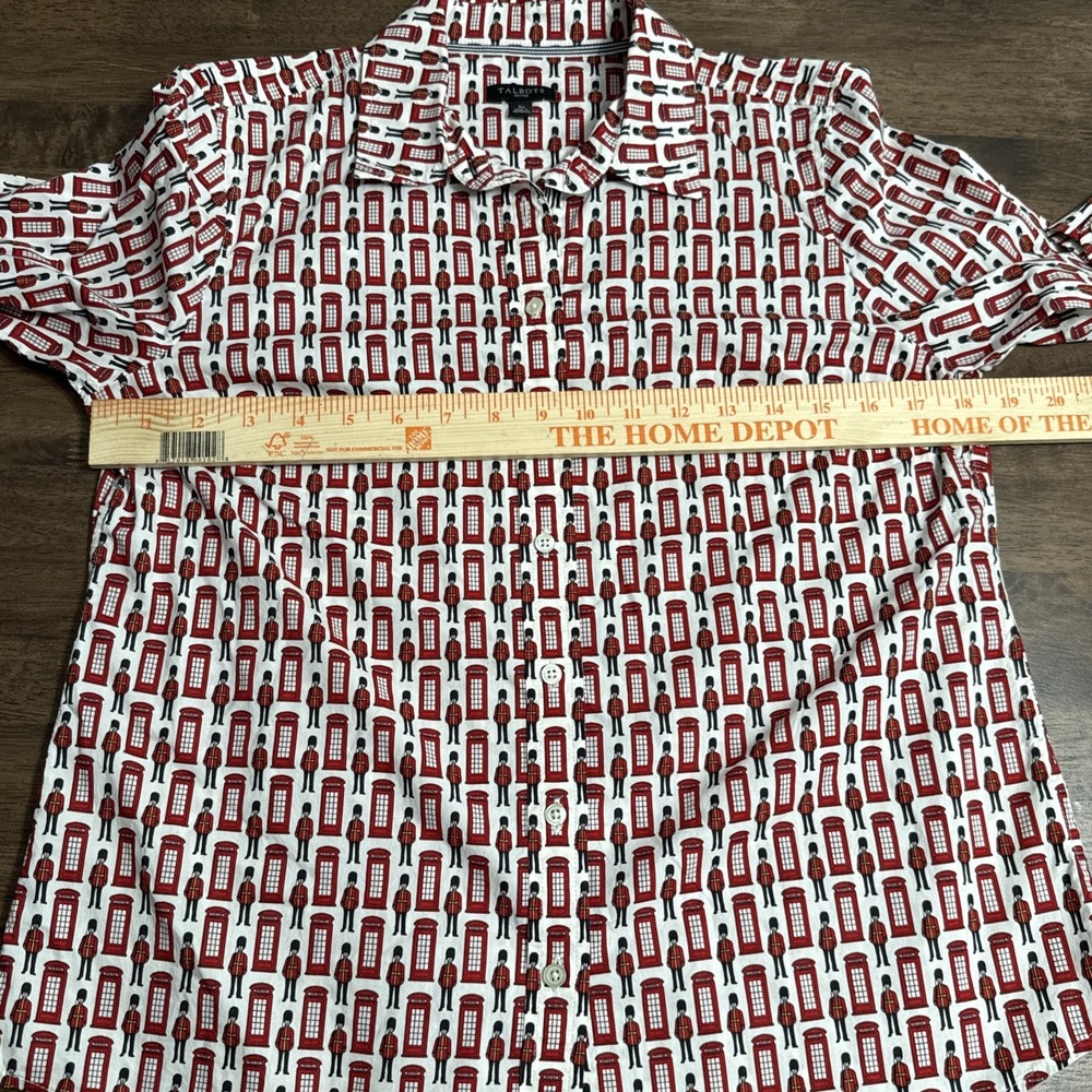 Talbots British Royal Guard Phone Booth Print Button Up Shirt Small Petite SP - Picture 6 of 7